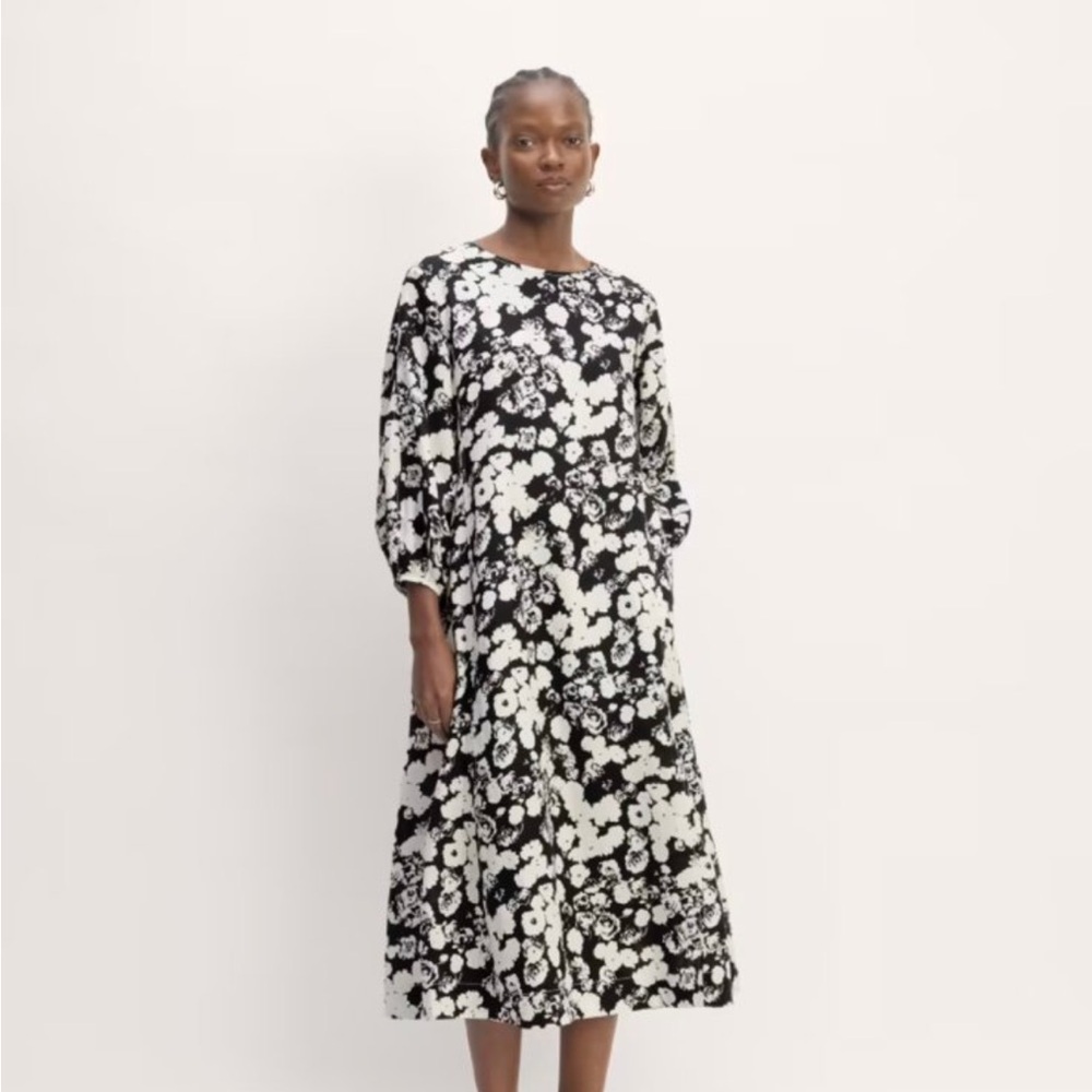 NWT Everlane  The Linen A-Line Midi Dress
Size XS